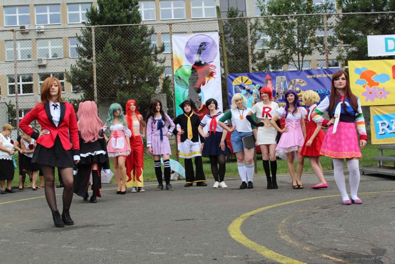 Pokaz Mody Cosplay podczas pikniku rodzinnego w Pałacu Młodzieży.