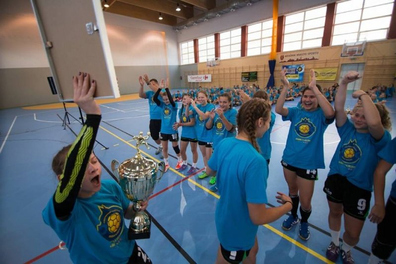 I miejsce juniorek młodszych  w Międzynarodowym Turnieju Piłki Ręcznej  Juniorek Młodszych w Kraśniku 