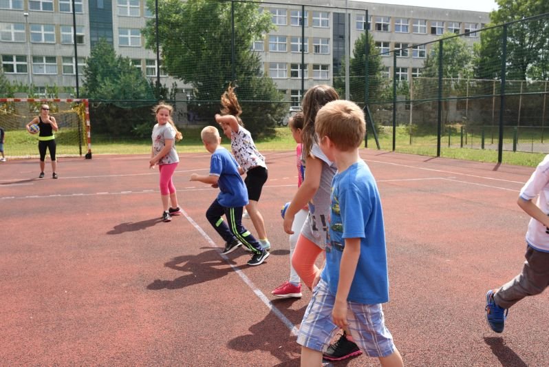 Zajęcia komputerowe i sportowe