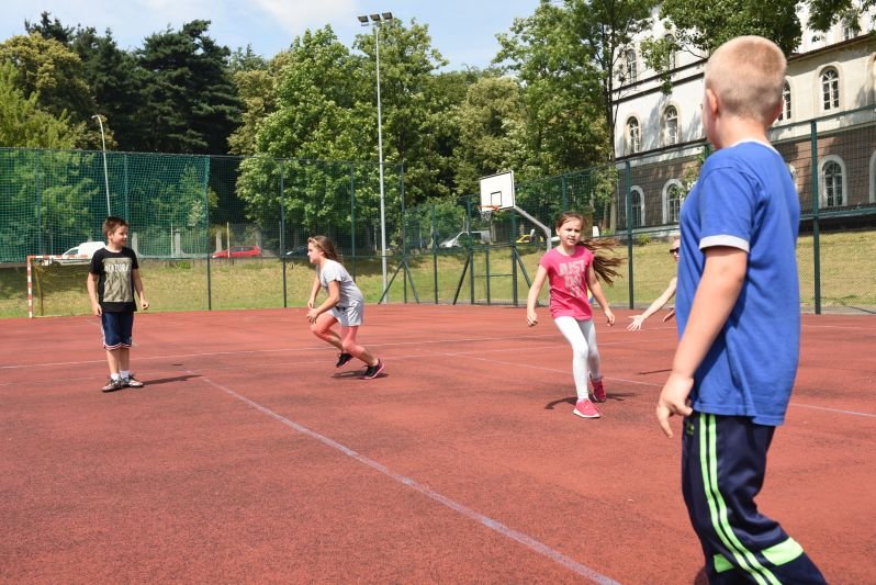 Zajęcia komputerowe i sportowe