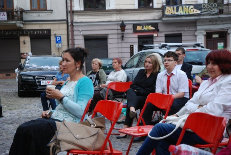 Przedstawiciele Pałacu Młodzieży uczestniczyli w Narodowym Czytaniu „Lalki” Bolesława Prusa