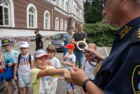 TZH_9567